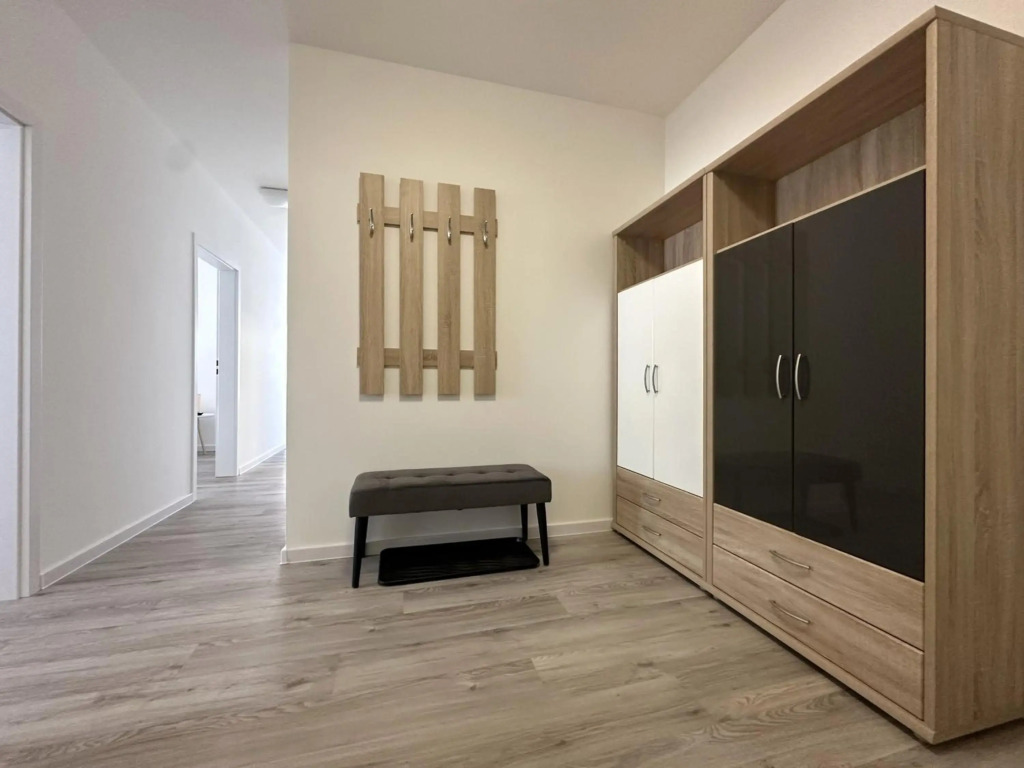 LAWIS Apartments