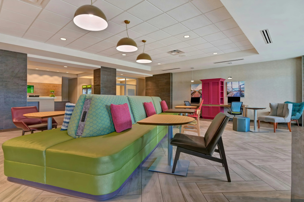 Home2 Suites by Hilton West Palm Beach Airport, FL