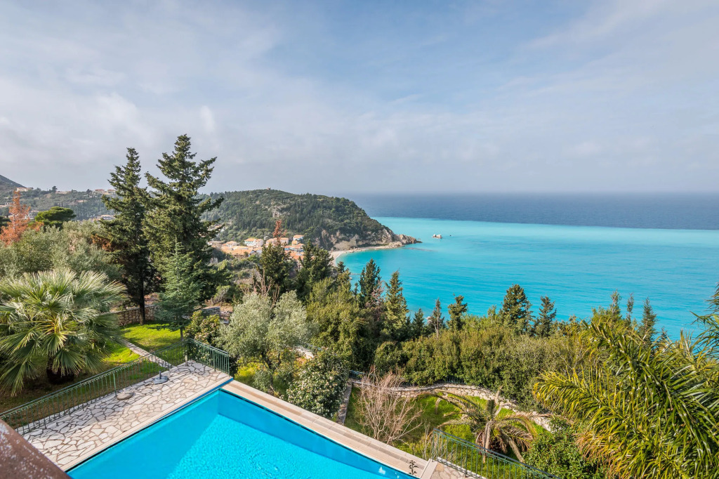 Villa Niriides