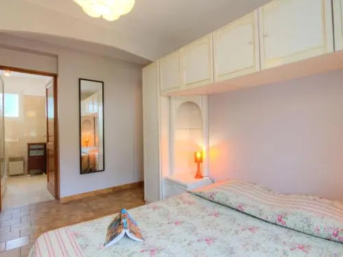 Holiday Home l'Oursinade