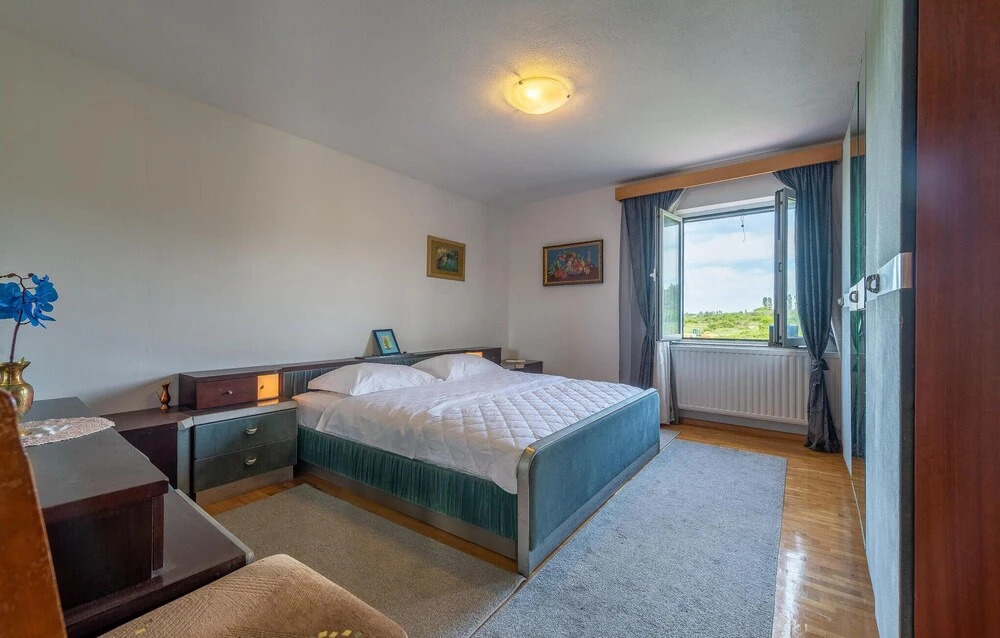 Nice Home In Zadar With Wifi