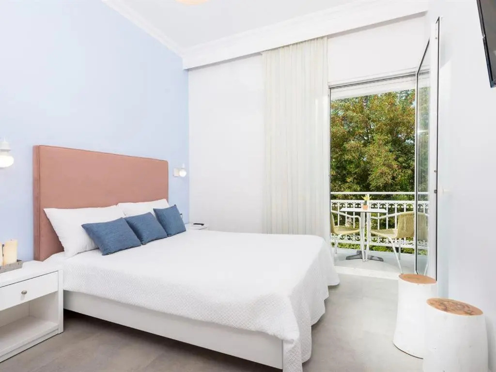 Alkyon Hotel