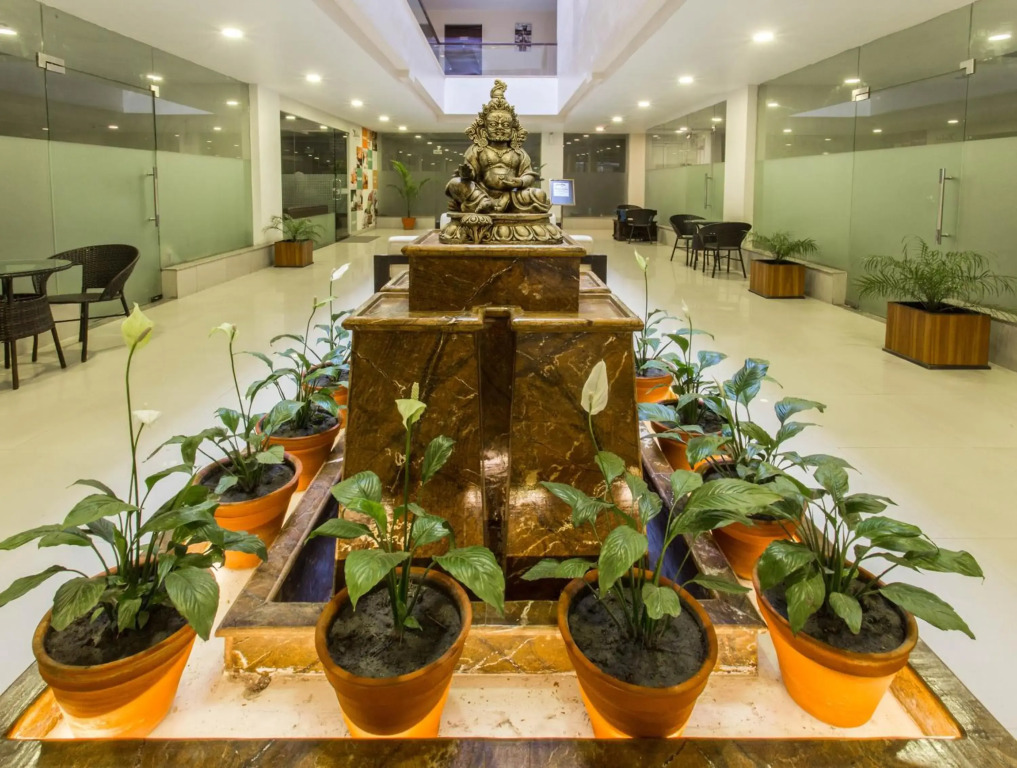 Yatri Suites and Spa
