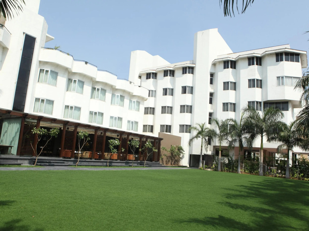 Hotel Express Residency Vadodara