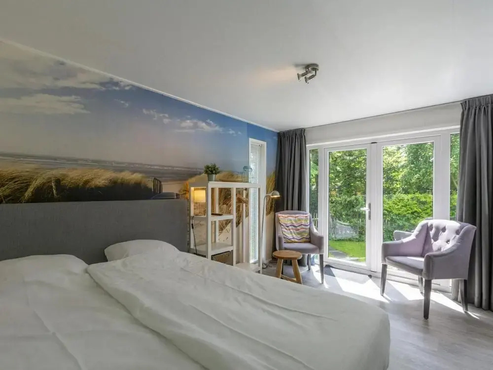 Holiday Home near Dutch Beach with Pool