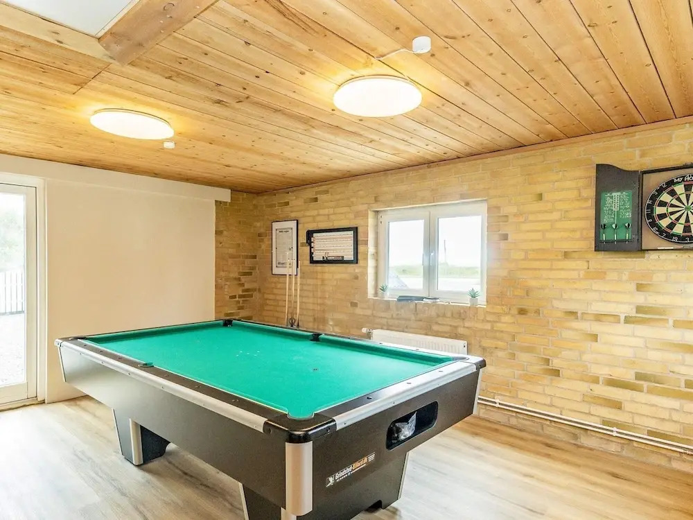 10 person holiday home in Vestervig-By Traum