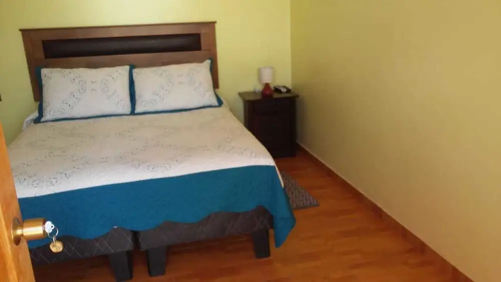 Hostal Apanantor