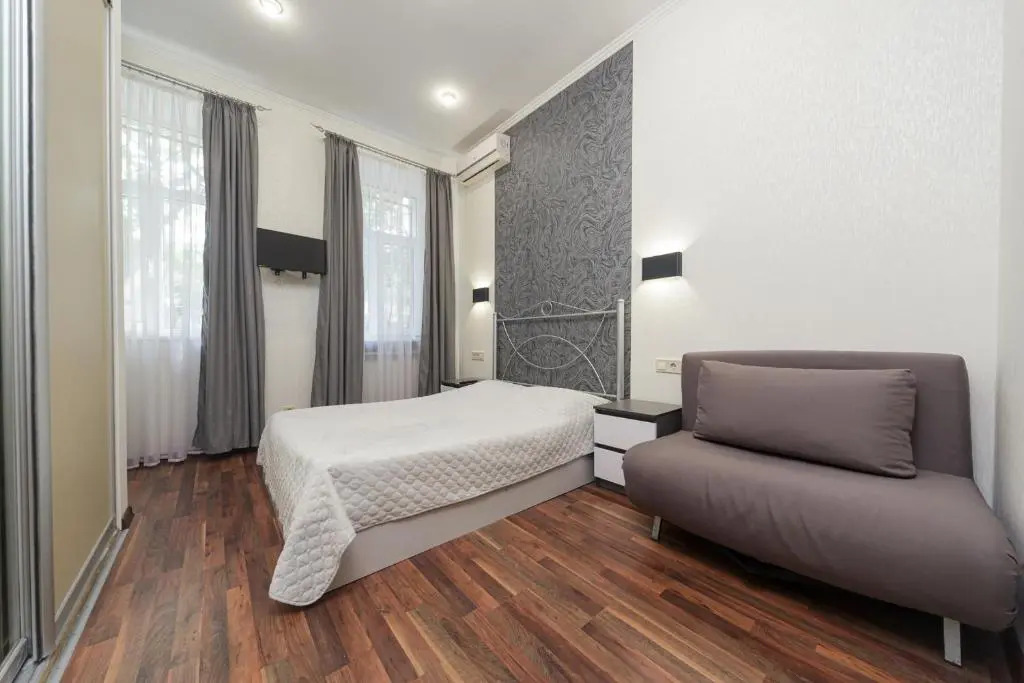 Apartment Zhukovskogo 17
