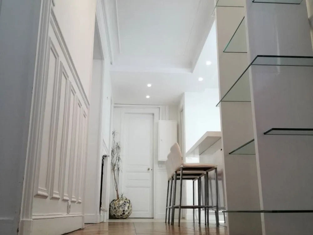 Appartement 2-chalgrin Paris