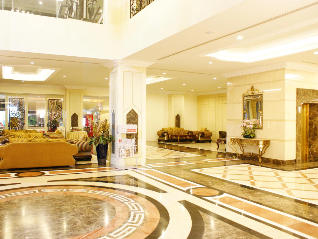 LK Royal Suite