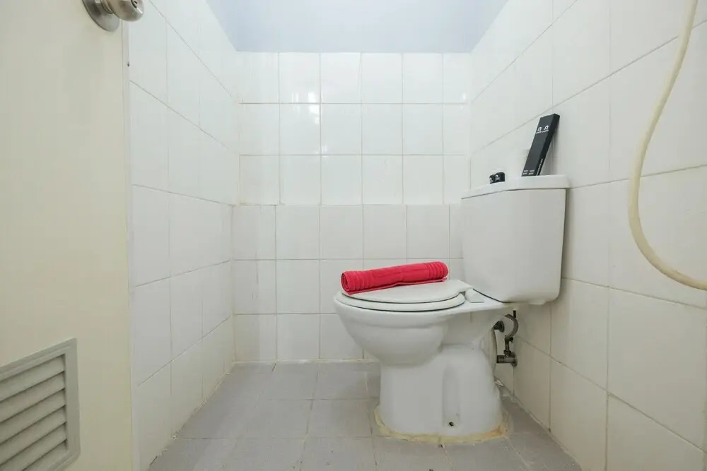 GV21 Property at Grand Emerald Apartment
