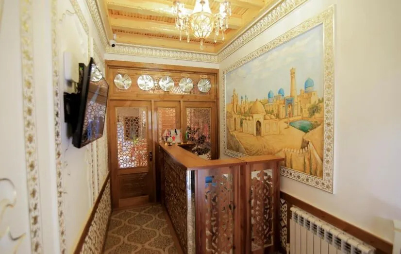 KhadizhaM