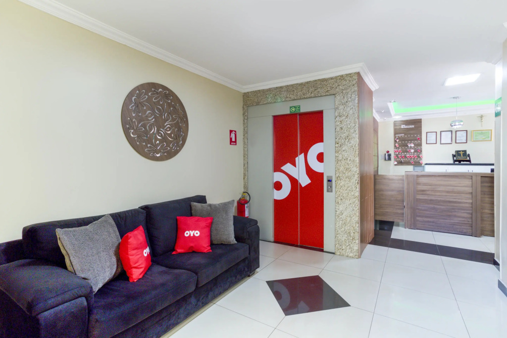OYO Hotel Via Universitaria, Anapolis