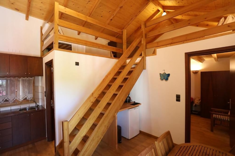 Ontas by Praxithea Traditional Home