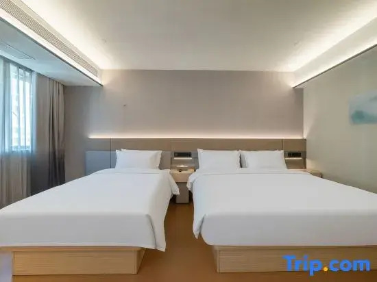 JI Shantou Dongxia 100 Shopping Center Hotel