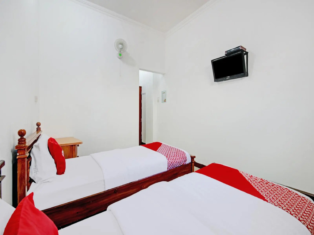 OYO 90309 Hotel Asri 2