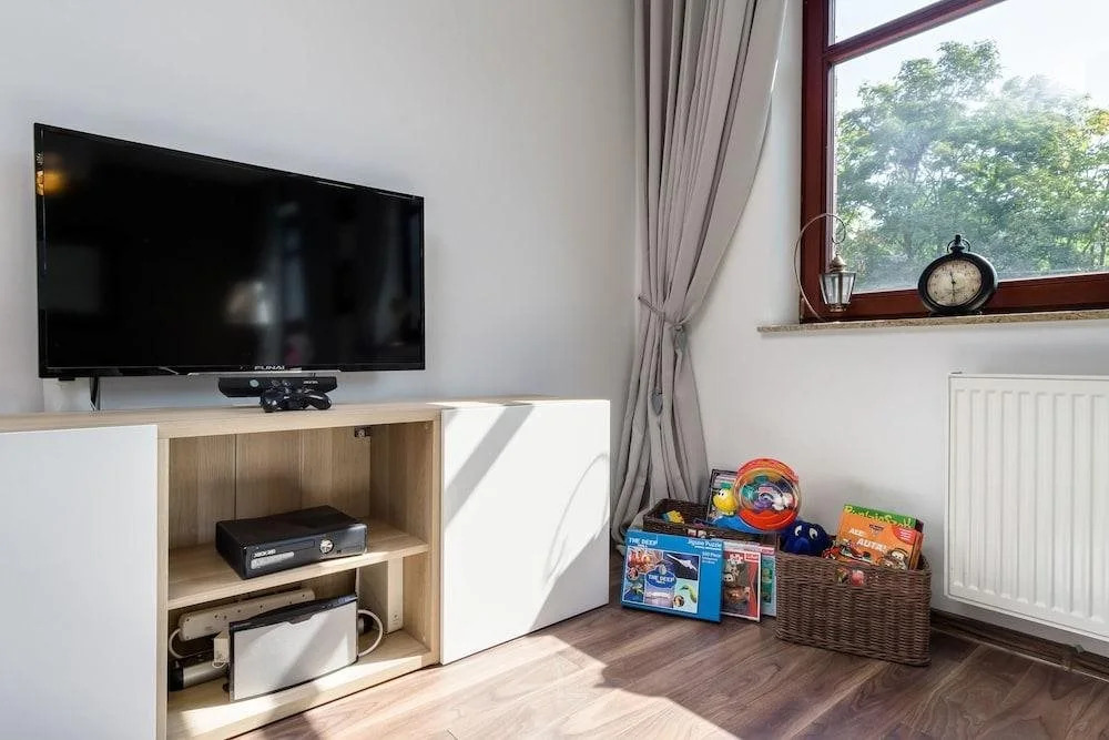Bently Apartments - Retreat by the River