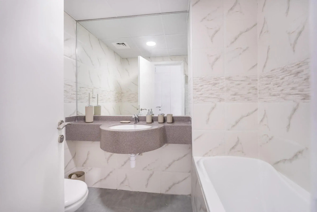 Stunning 4 Bedroom in Dubai Marina Apartments