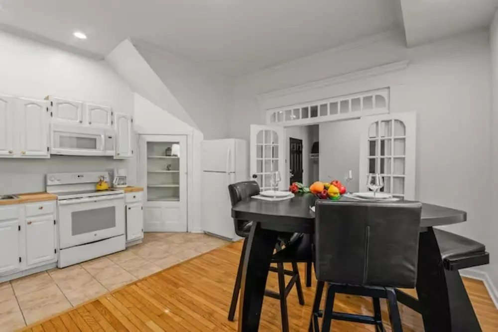 Cozy&Chic 2BR Apartment