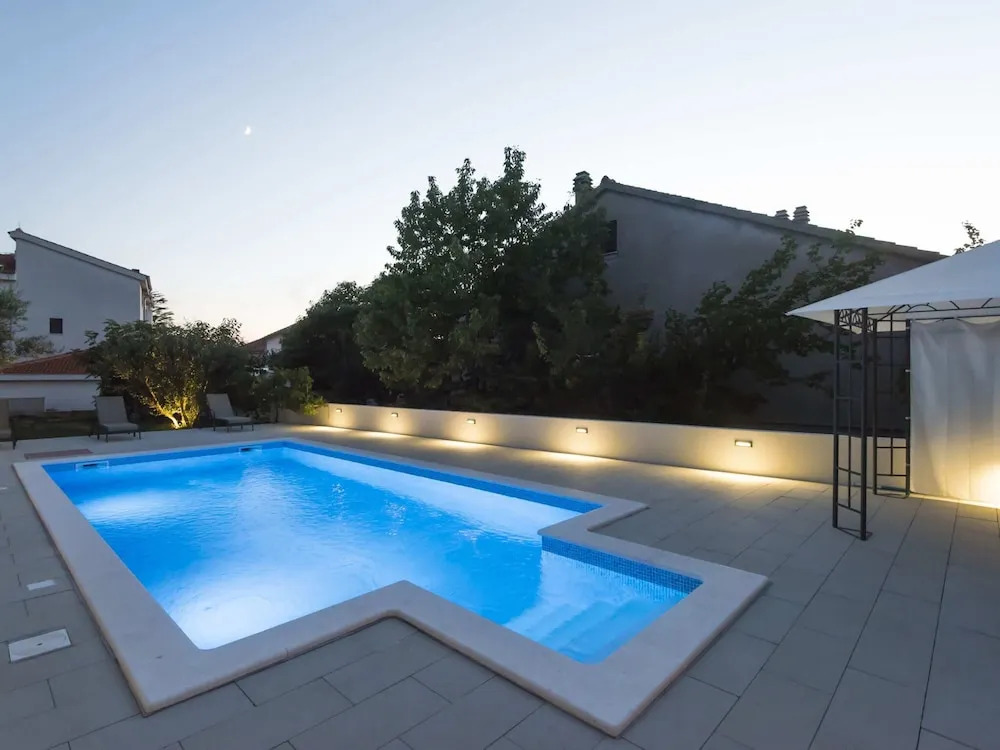 Seaside Villa in Zadar with swimming pool