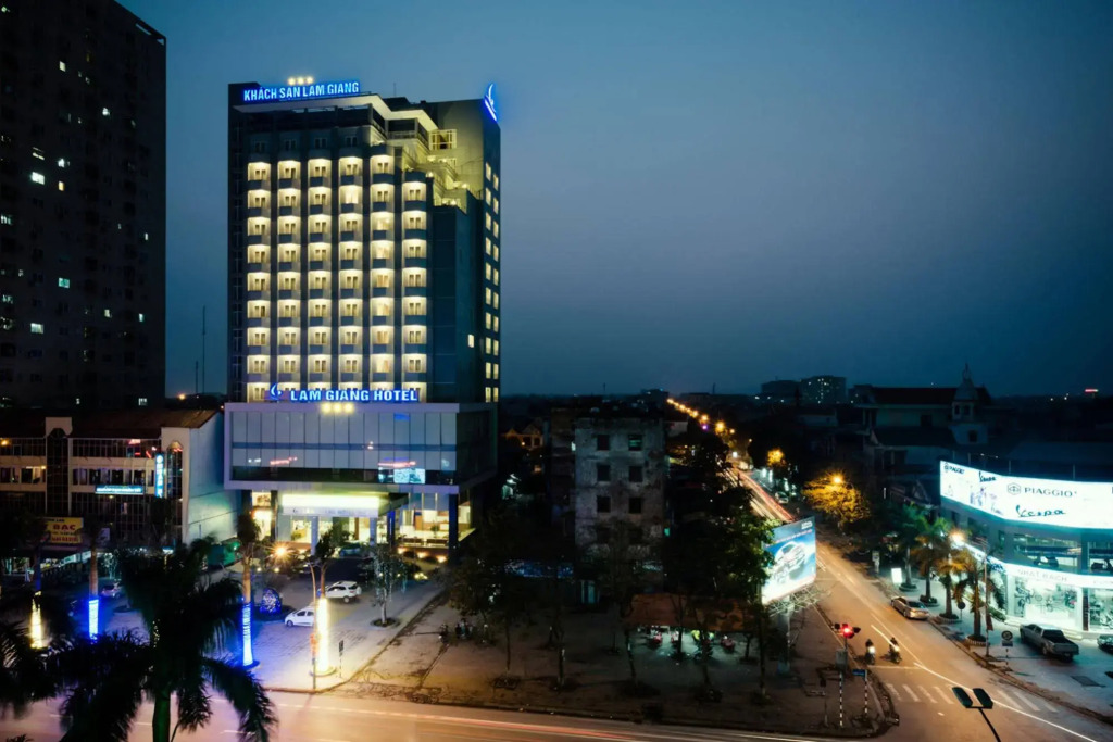 Lam Giang Hotel