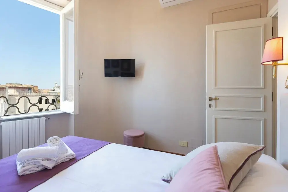 Rental in Rome Trevi Luxury Penthouse