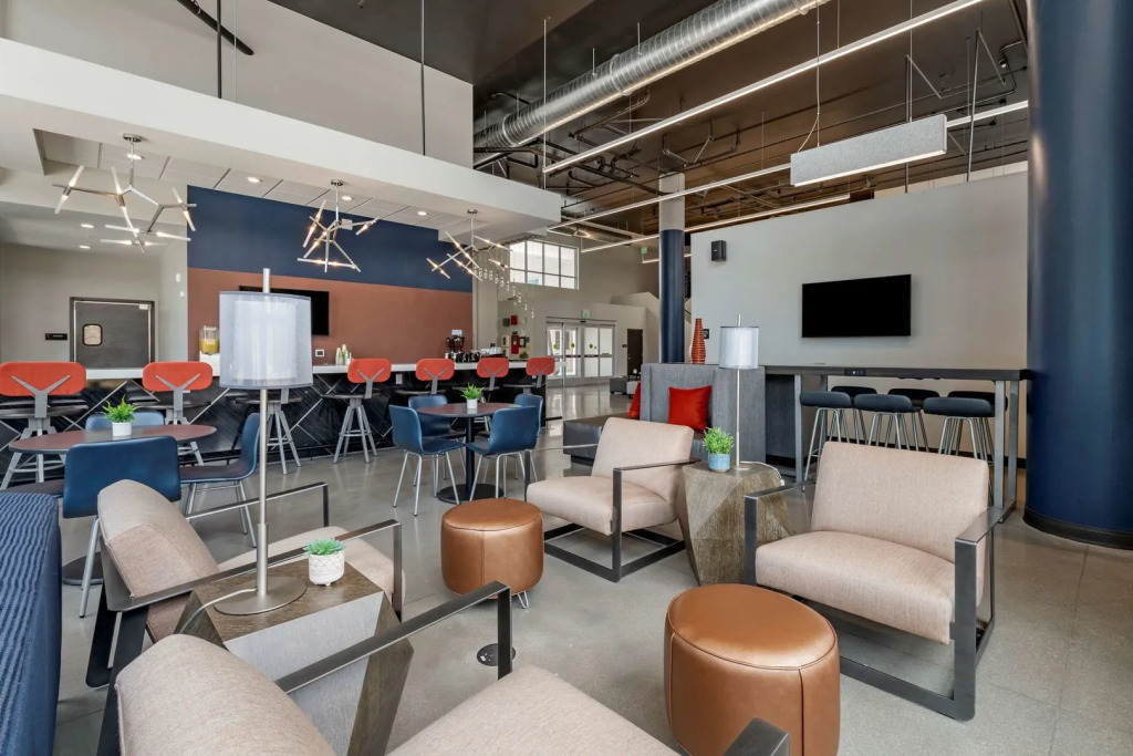 Vīb Hotel by Best Western Denver RiNo