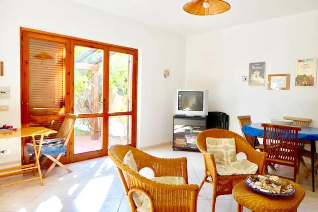 3 bedrooms appartement at Cala Gonone 70 m away from the beach with enclosed garden