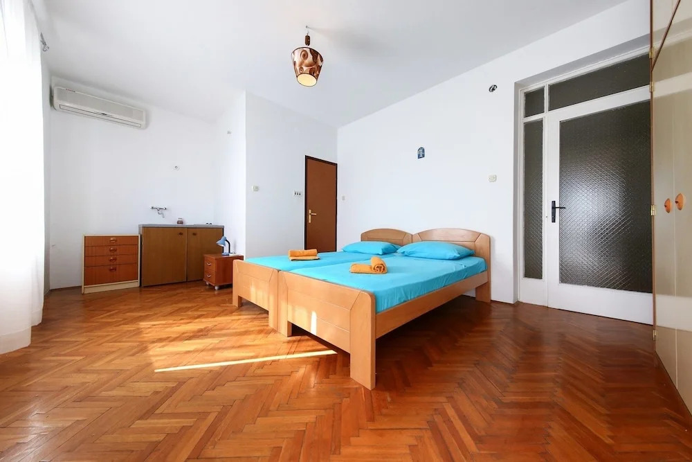 Apartment Markulin / Four Bedrooms A1