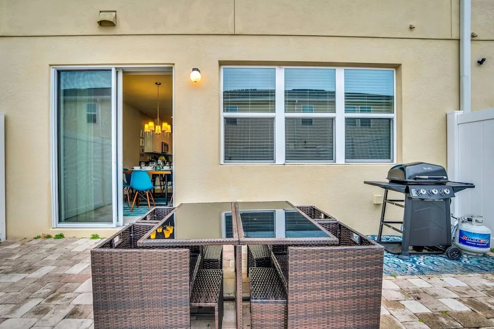 Charming Chalet at Compass Bay Cb101