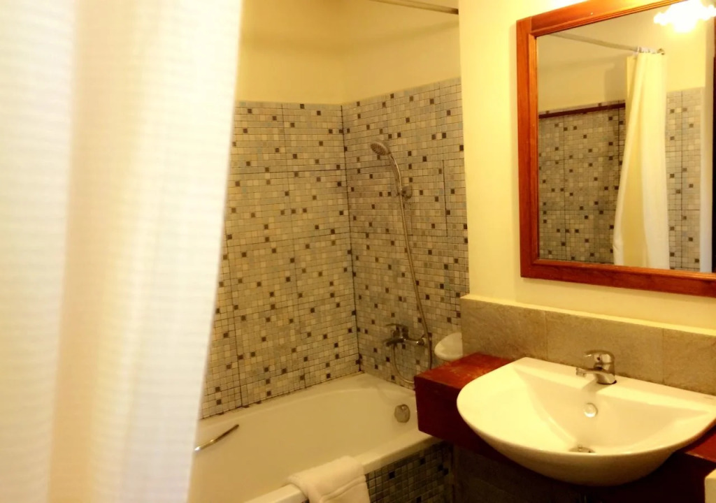 Avilla Phasouk Hotel