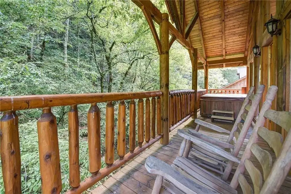 Creekside Romance - One Bedroom Cabin