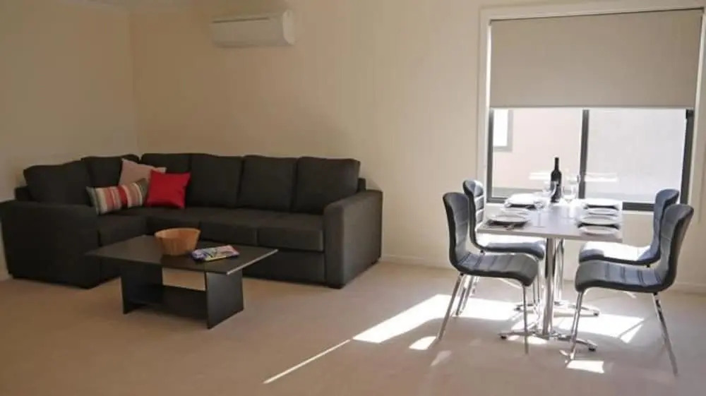 Tumby Villas