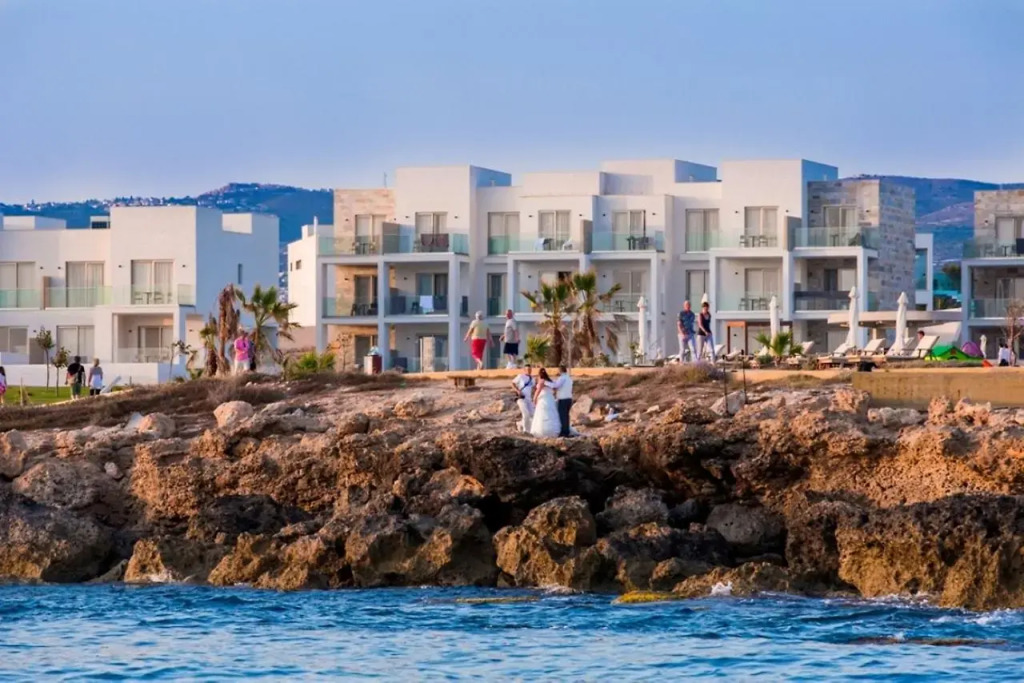 Gold Lagoon Kosher Hotel - by Amphora Hotel & Suites