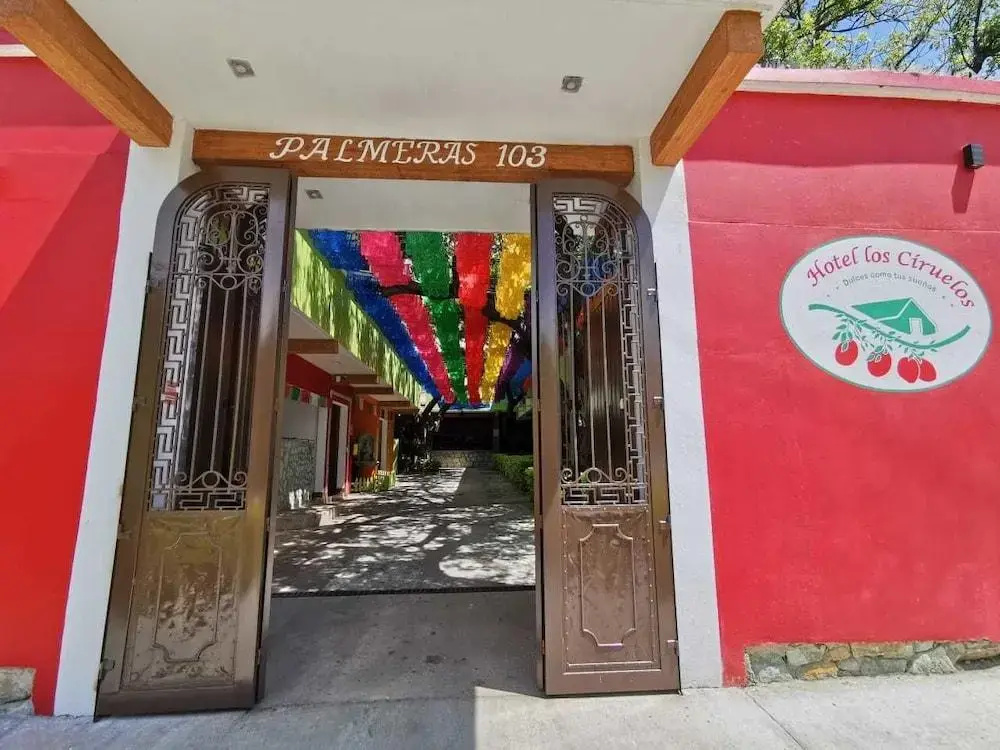 Los Ciruelos Oaxaca
