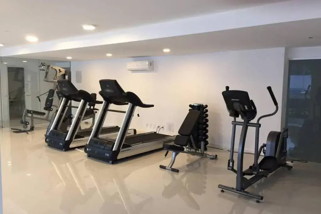 Great Beach Apartment, 5+1 Guests. Pool, Amenities