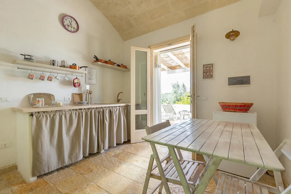 2421 Il Pagghiere by Perle di Puglia