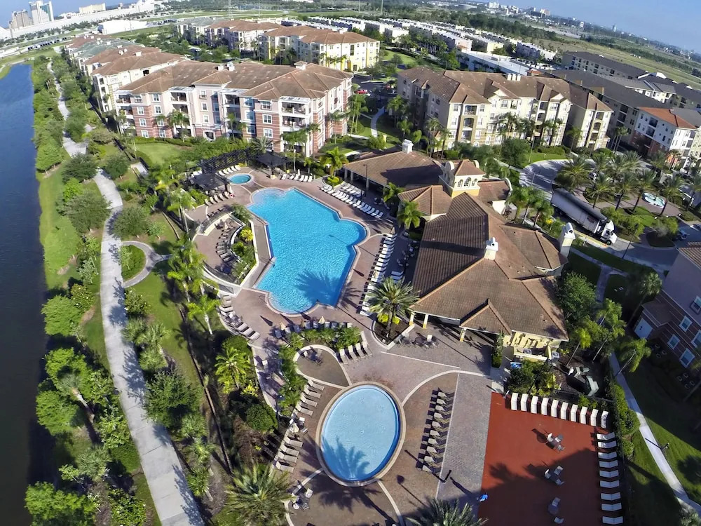 Comfortable Vacation Apartment 266643