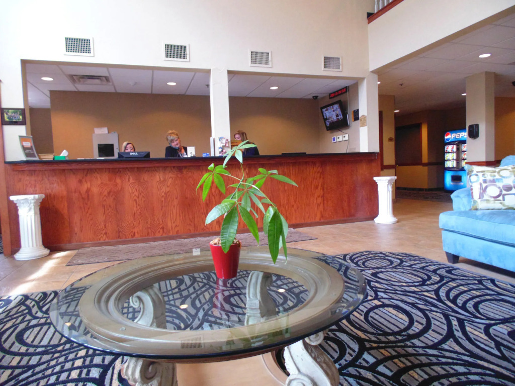 Lakeside Resort & Conference Center