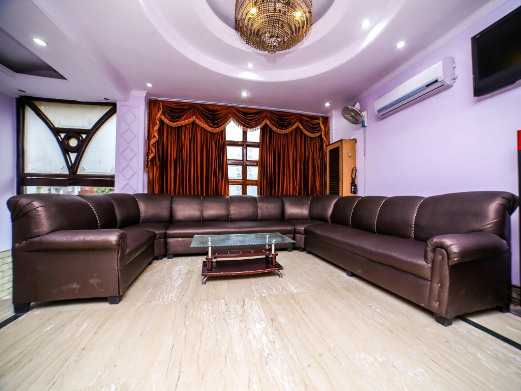 Royal Residency Hotel