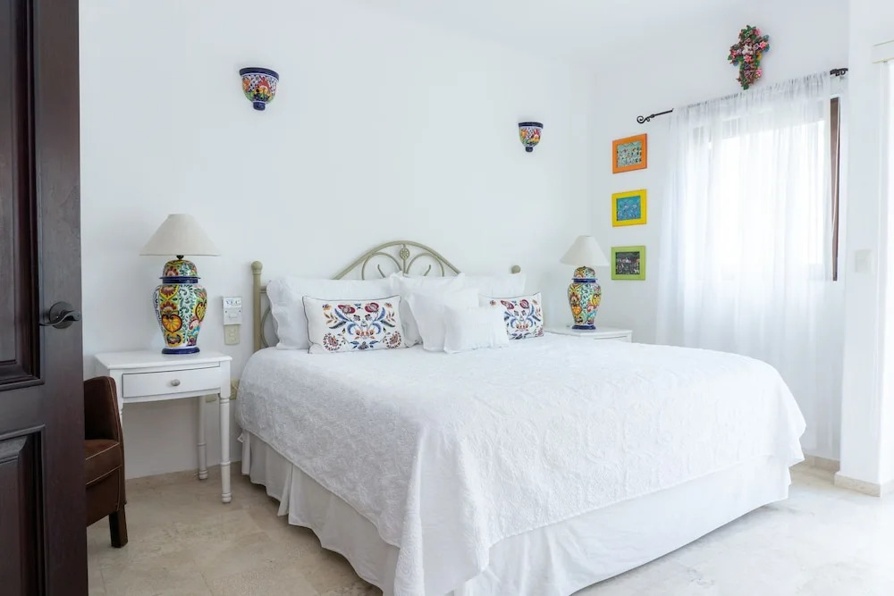 Royal Palms 8 2 Bedroom Condo by RedAwning