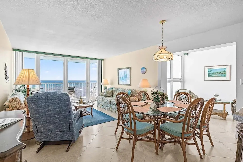 Smyrna Beach Club 818b