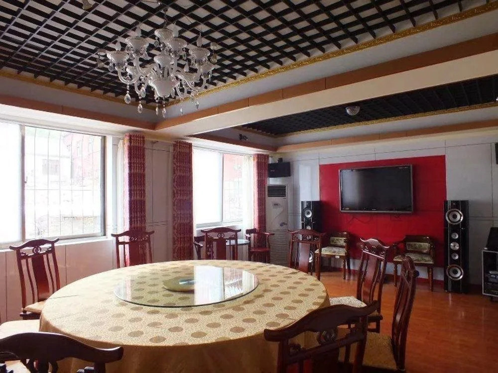 Xianju Hotel