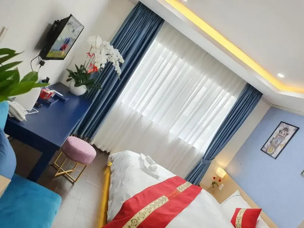 Capital O Saigon Sweet Hotel