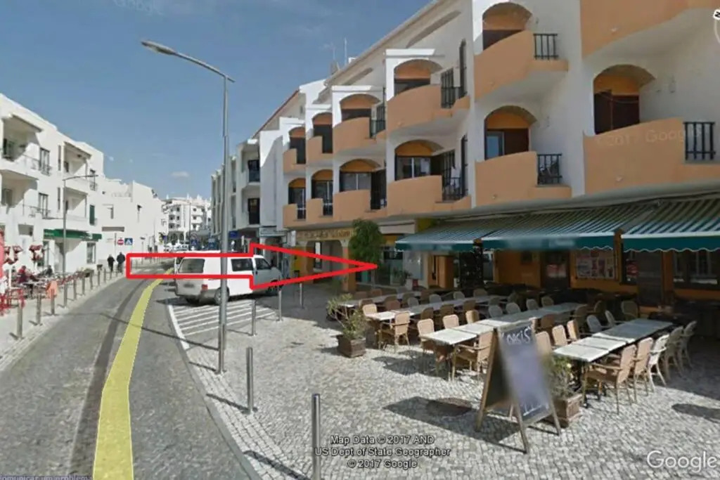 Carvoeiro Travel, 100m from Carvoeiro Beach