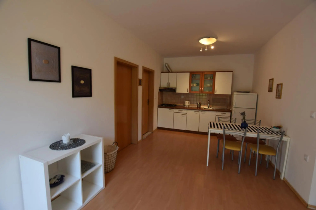 Apartment Lana 5 Pers