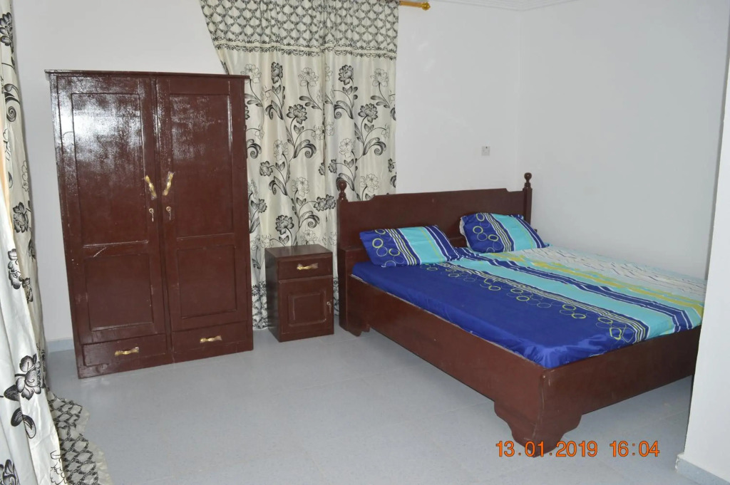 Sukuta nema guest house