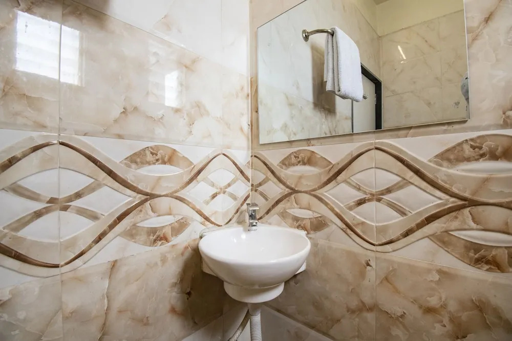 HOTEL MAHER Inn