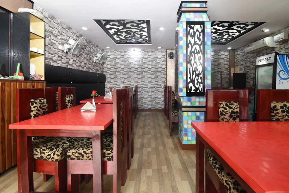 OYO 15244 Ryan Residency