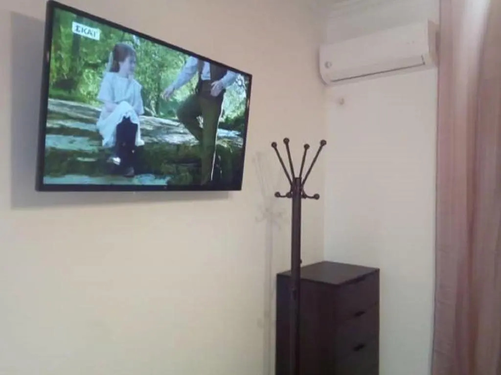 Comfortable inexpensive apartmets near metro